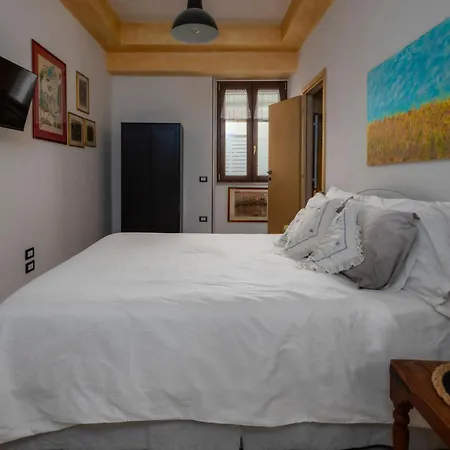 Elegant Apartment On High Floor - Esquilino - Casa Vittorio